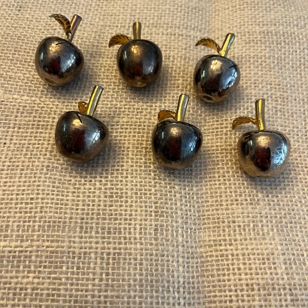 Gold and Silver Apple Shaped Place Card HoldersSilver needs polishing.